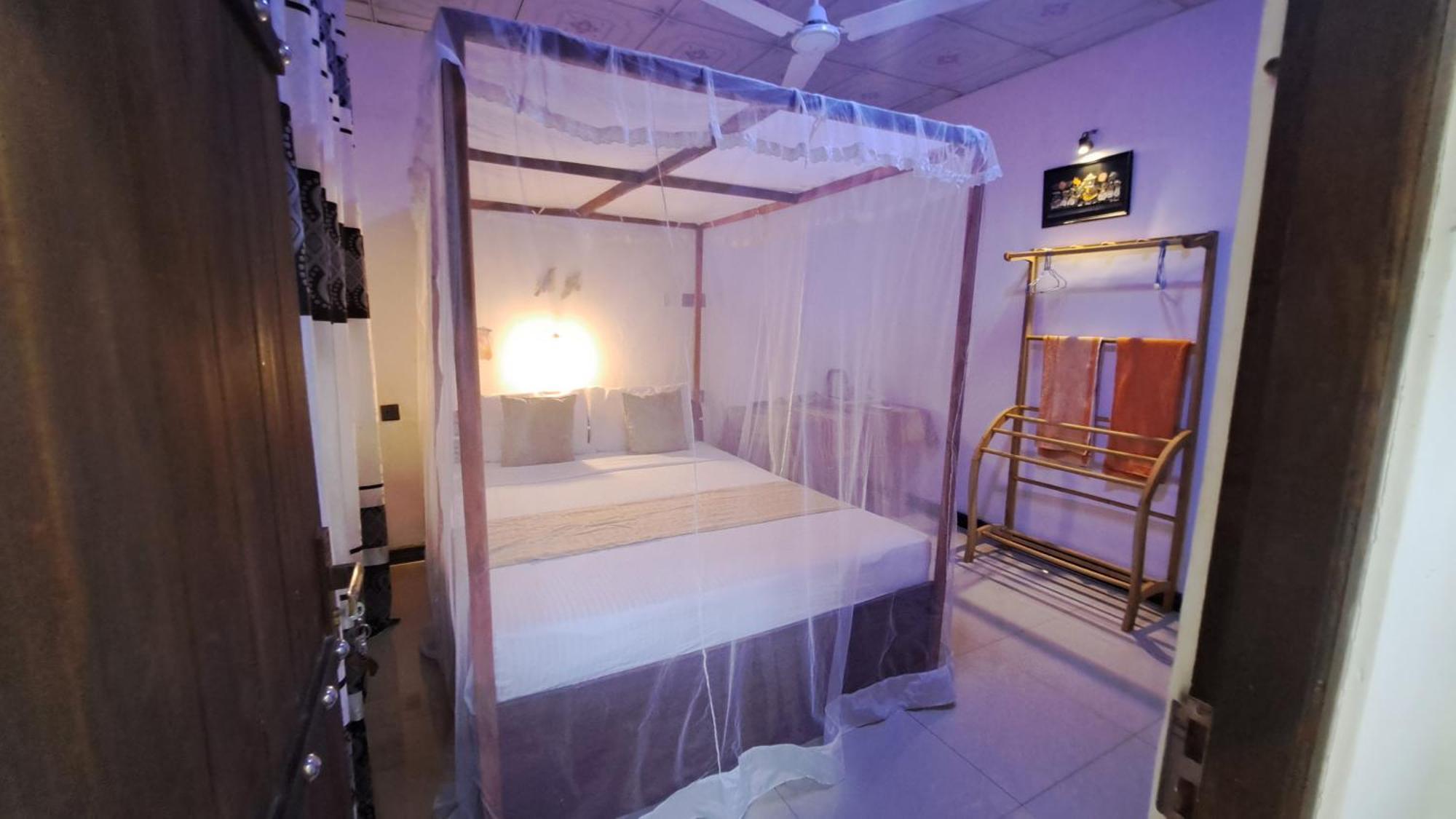 Kavidi Home Stay Tangalle Oda fotoğraf